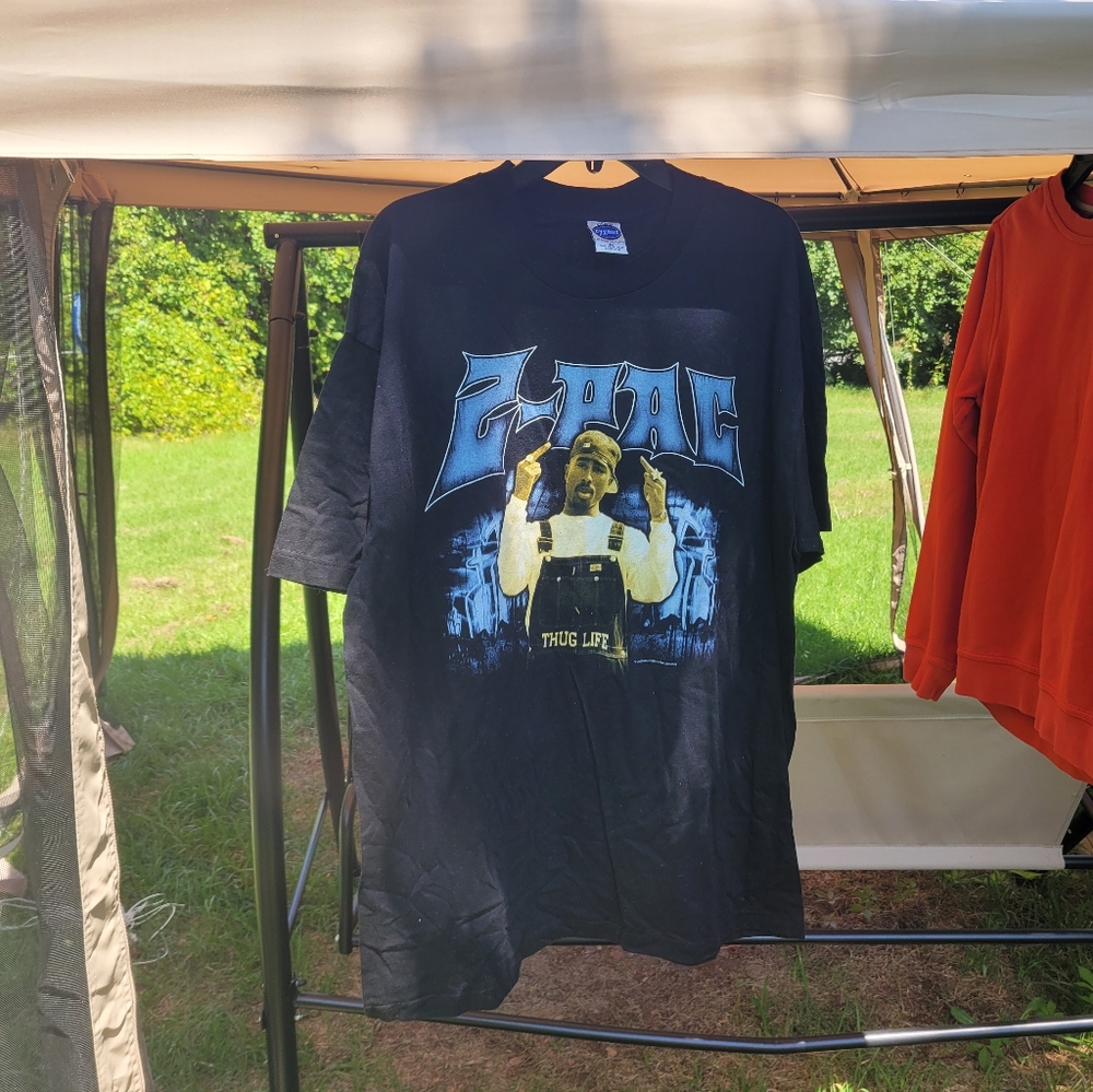 Vintage 2pac Band tee mens size xl black graphic tee